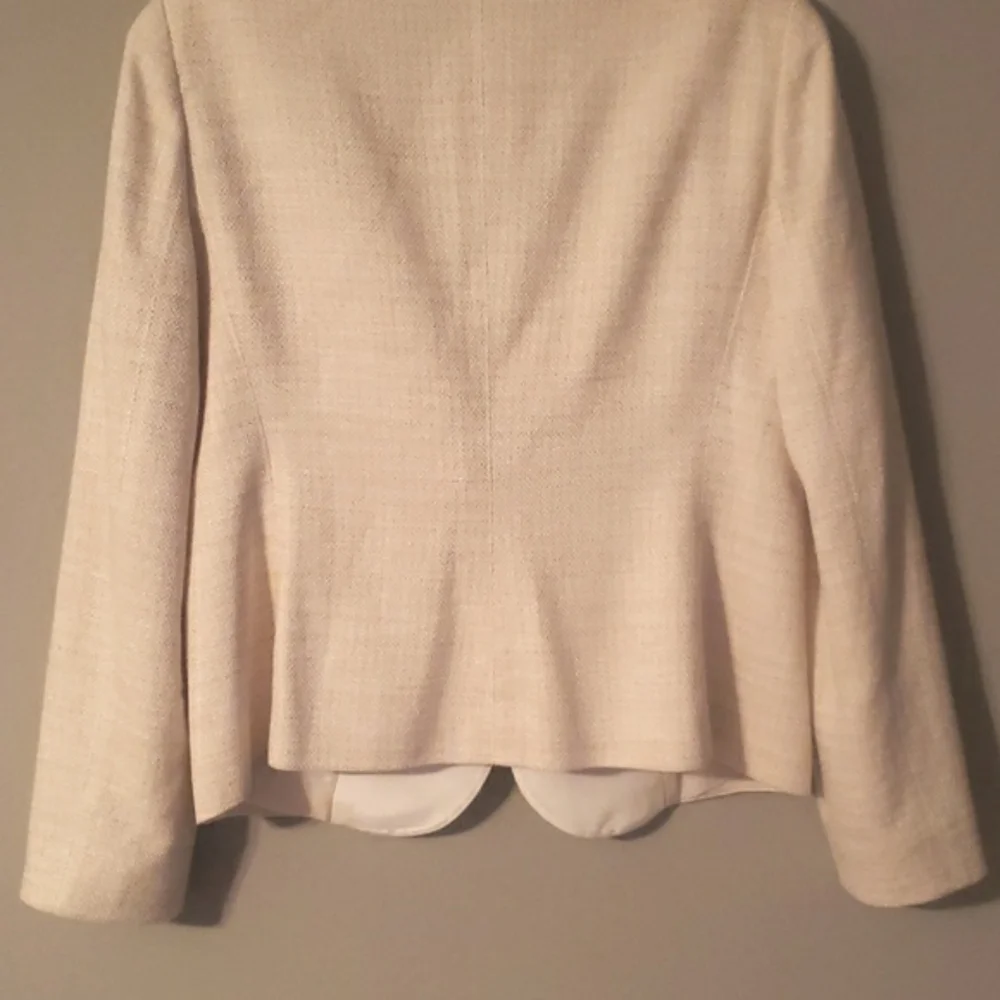 Armani Collezioni Cream Blazer - Picture 13 of 16